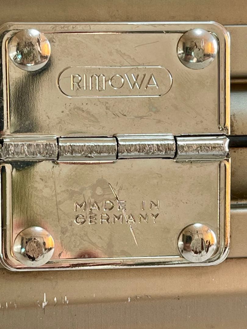 I*O様 リモワ RIMOWA トパーズチタニウム ビジネストロリー 28L 廃