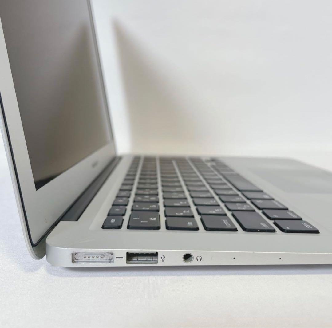 美品　MacBook Air 13型　Corei5 Office付　バッテリー良