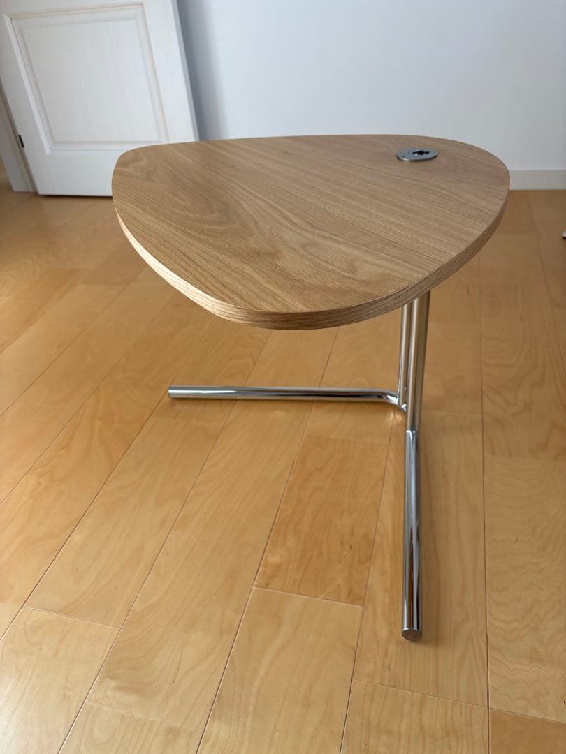 TECTA | K22 サイドテーブル