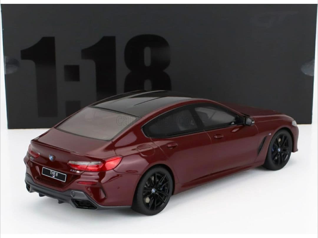GT Sprit　BMW 8シリーズ　1/18　京商　ミニカー　オートアート