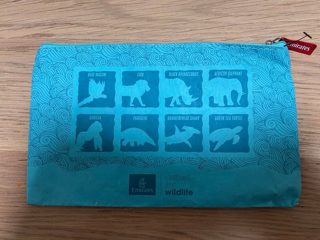 エミレーツ航空 トラベルポーチ 動物デザイン