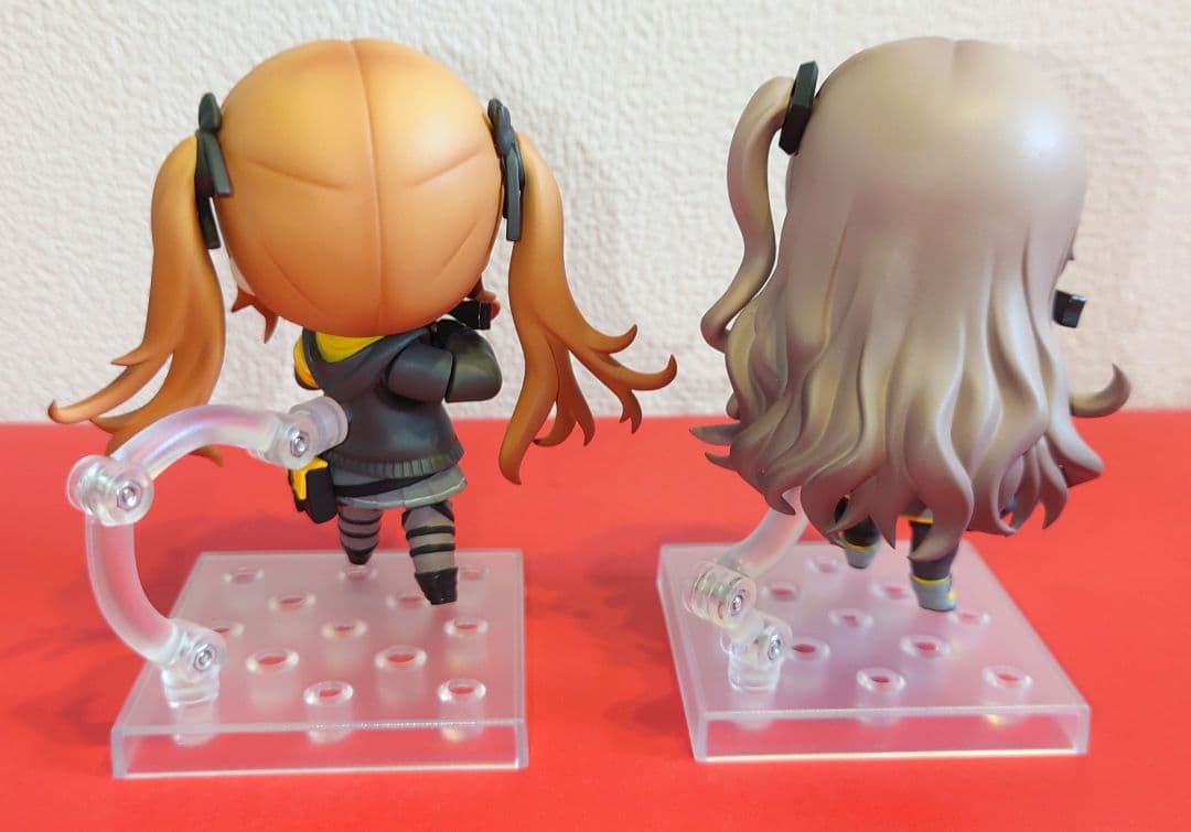 希少品 ねんどろいど UMP9 UMP45 特典付 ドールズフロントライン