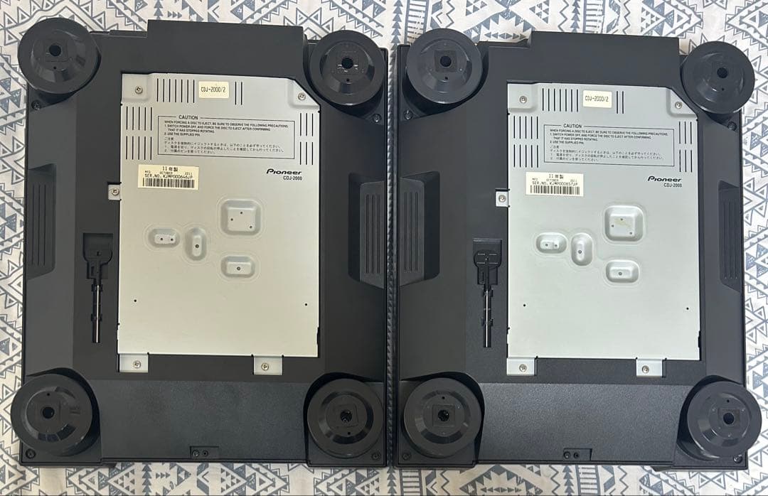 CDJ-2000 2台