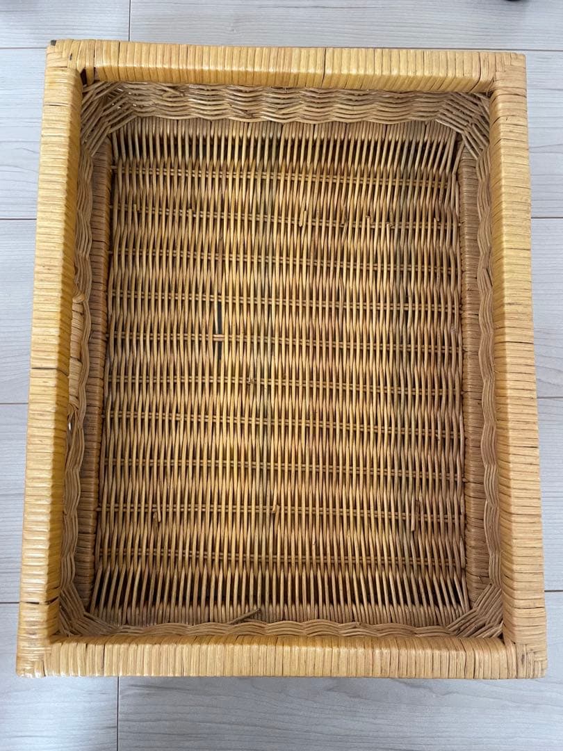 ラタン製 3段ランドリーラック キャスター付き