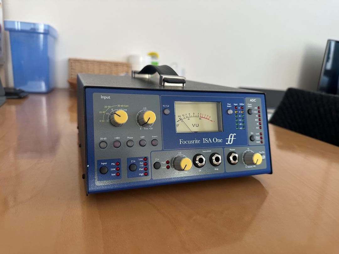 Focusrite ISA One マイクプリアンプ