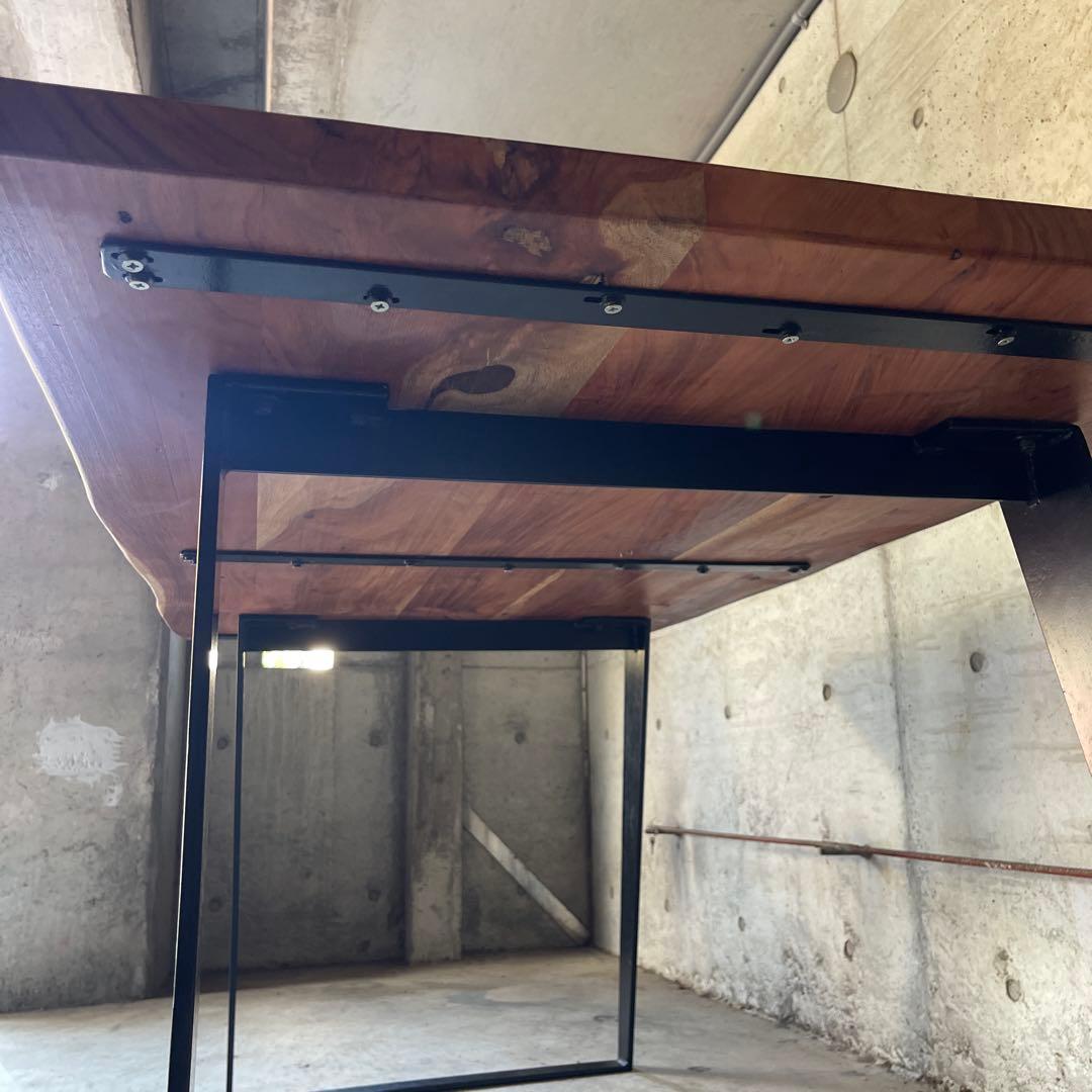 極美品　天然木　ダイニングテーブル　ミッドセンチュリー　インダストリー