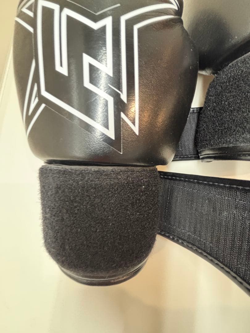 YOKKAO ボクシンググローブ 8oz