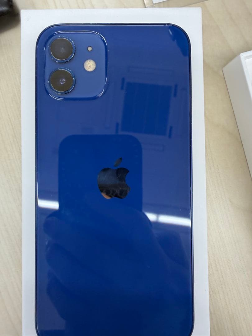 iPhone12ブルー128GB