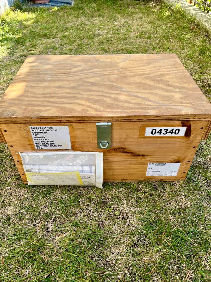 米軍放出未使用品 希少品 ゼロハリケース入り ビンテージ整備ツールキット木箱付き