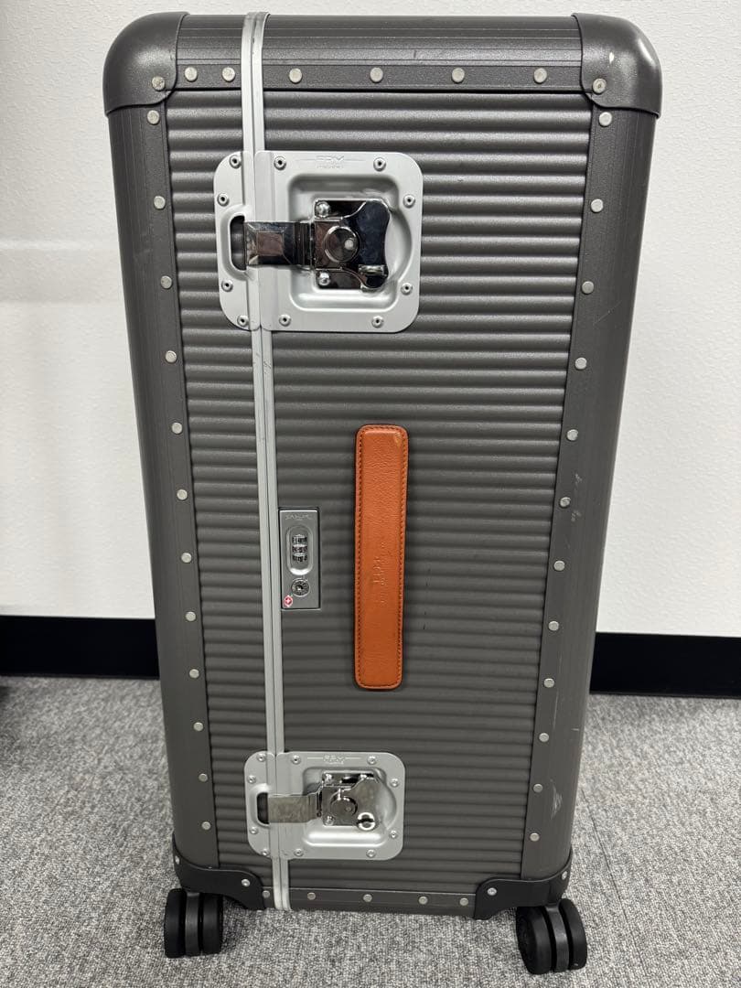 FPM キャリーケース　96L　STEEL GREY