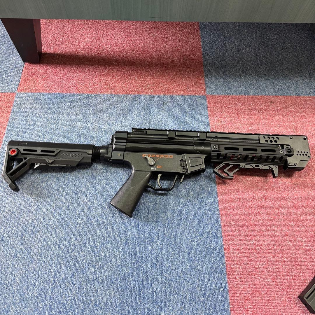 東京マルイ製 MP5A5 外装内部DSGカスタム　マガジン付き