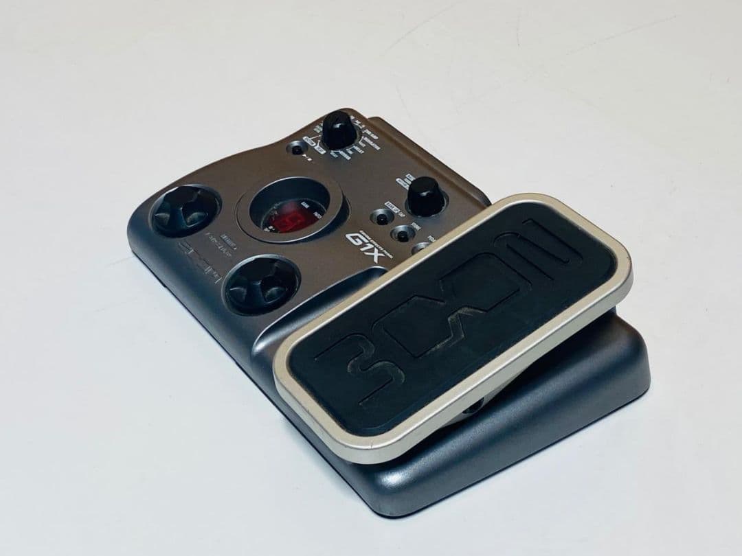 ZOOM G1X シルバー ギターエフェクターペダル