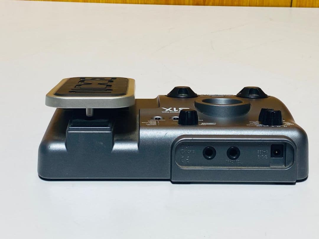 ZOOM G1X シルバー ギターエフェクターペダル