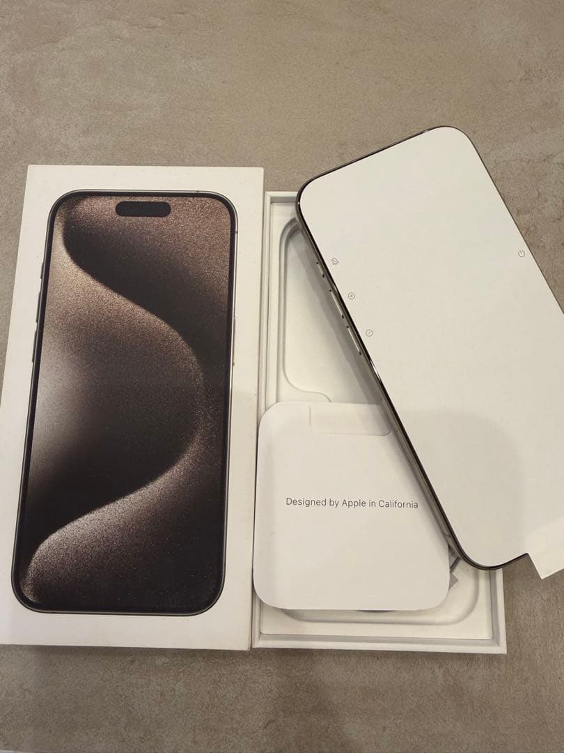 iPhone 15pro(本体)新品