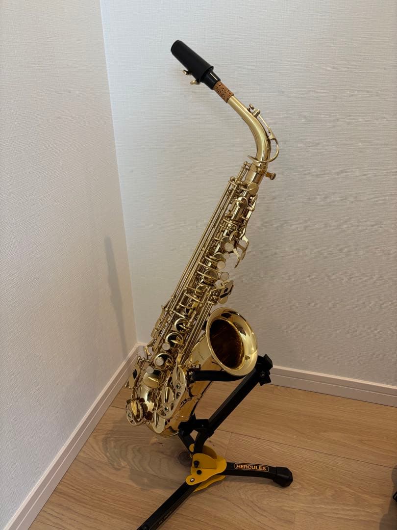 メイビス　アルトサックス　HERCULES製スタンド付き