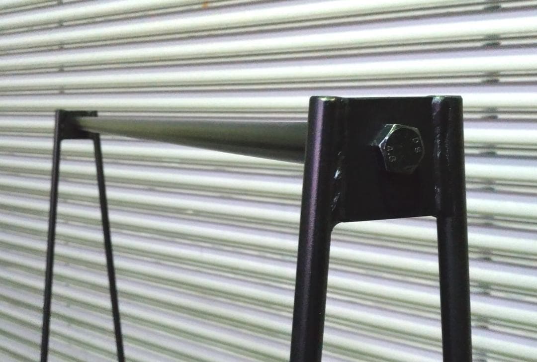 アイアン ハンガーラック 下段２本 店舗什器 分解 スチール 展示 棚 仕入れ