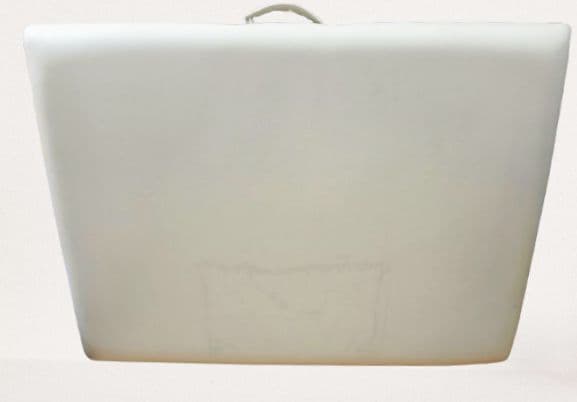 Stellaプロ用マッサージベッド 折りたたみ式 ホワイト 未使用品 ケース付き