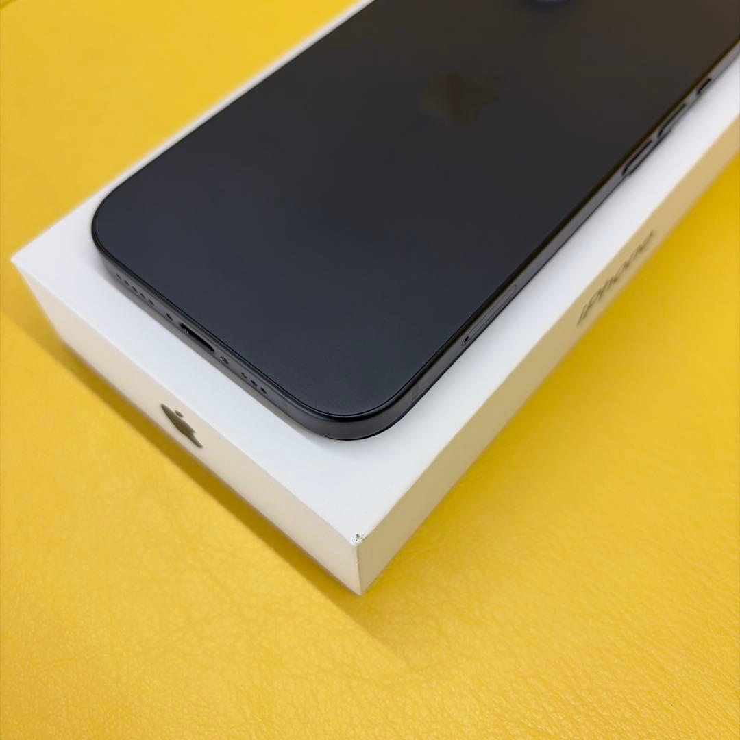 Apple iPhone 15ブラック 本体 SIMフリー512gb