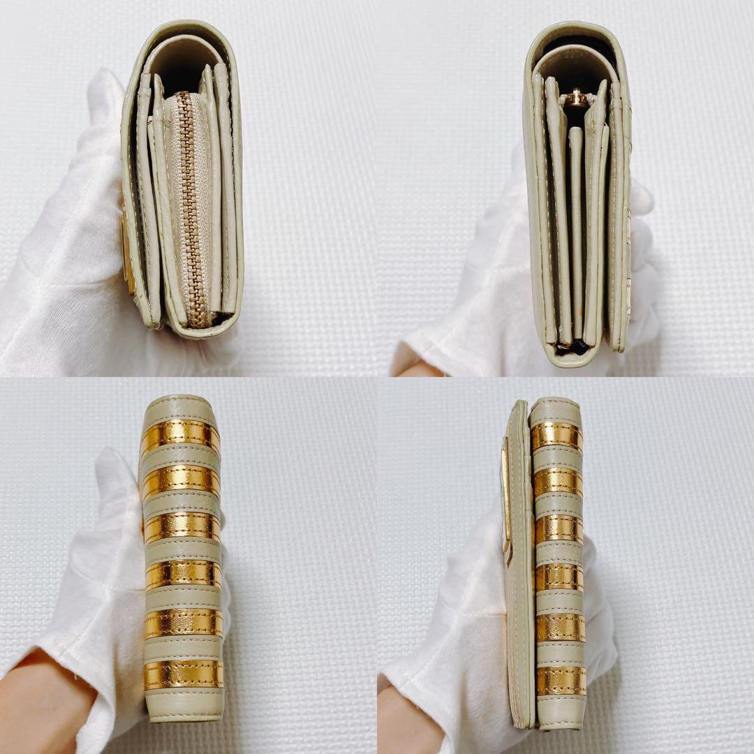 未使用　VivienneWestwood レザー二つ折り財布　マルチカラー