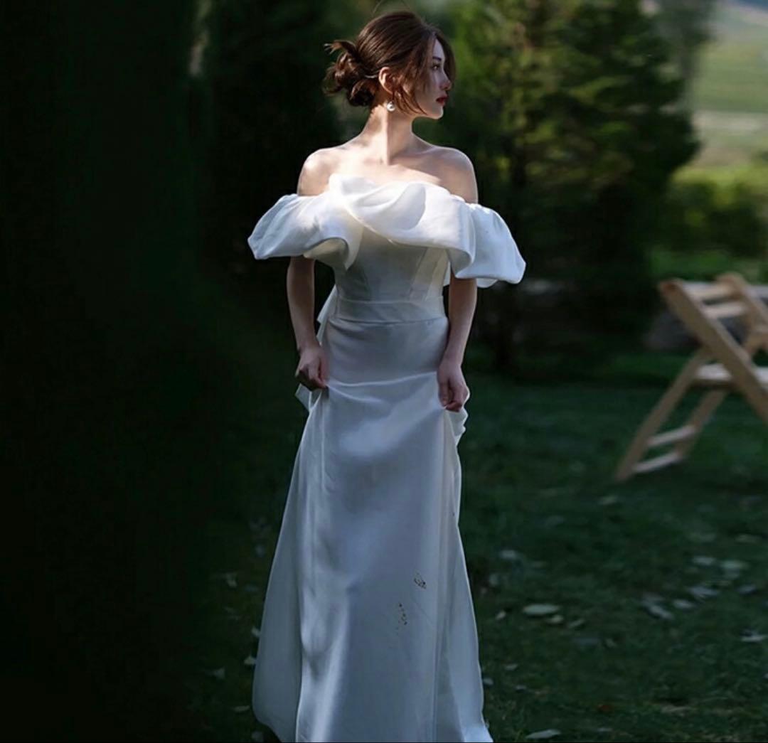 オフショルダー　ウェディングドレス　マーメイド（ドレスカバー付き）