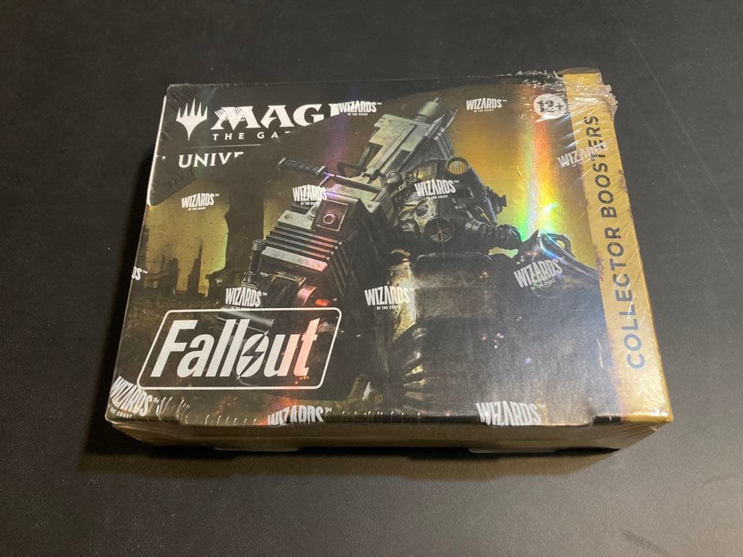 新品 MTG　fallout コレクターブースター　BOX 英語版
