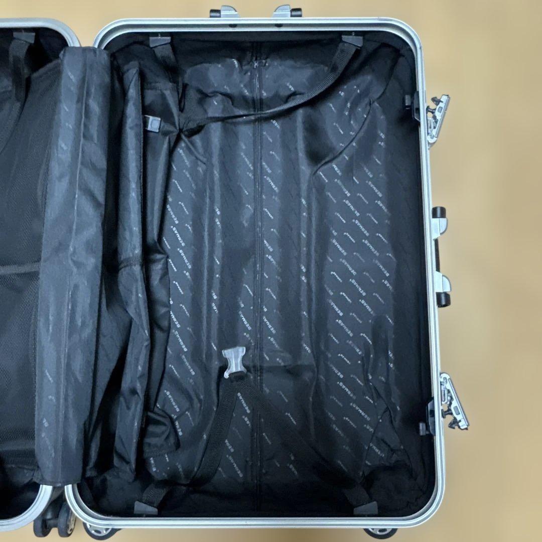 BERMAS スーツケース特大116L TSAロック付き