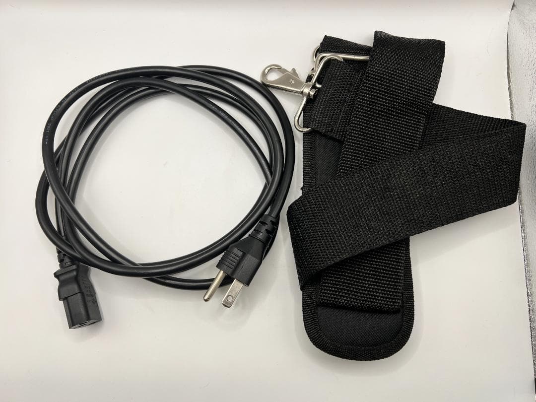 PJB　フィル・ジョーンズ BASS CUB Red