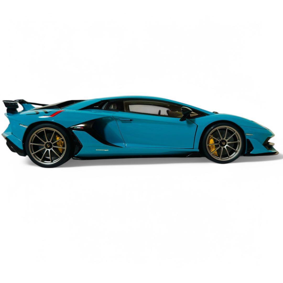 オートアート 1/18 ランボルギーニアヴェンタドール SVJ ターコイズブルー