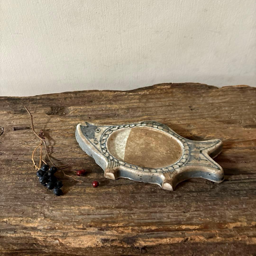 染付魚形硯　東山　兵庫県姫路　江戸時代　骨董　アンティーク検:李朝　三田　伊万里