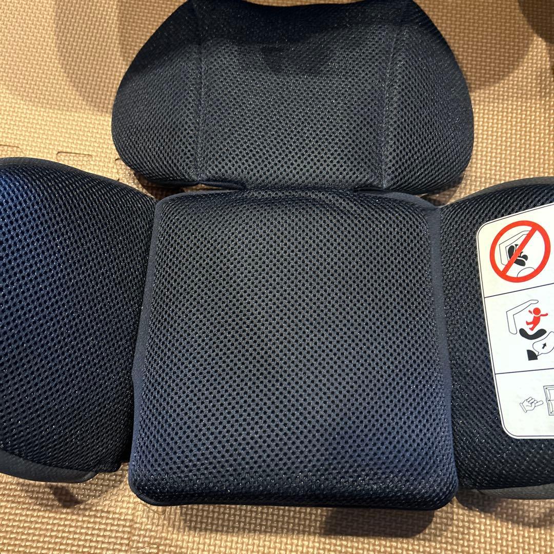 Combi ISOFIXチャイルドシート