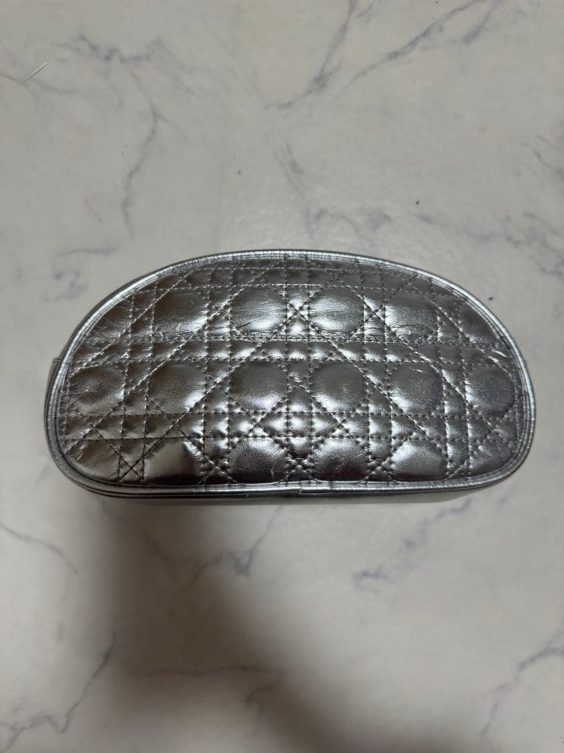 パルティール　ボディケアデバイス ホワイト