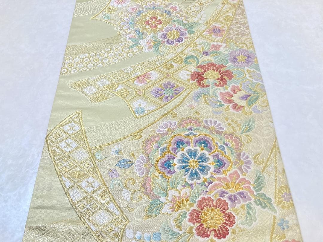 桂由美 やまと誂製 唐織 華紋 熨斗 袋帯 正絹 金 黄緑 白 紫 ピンク711