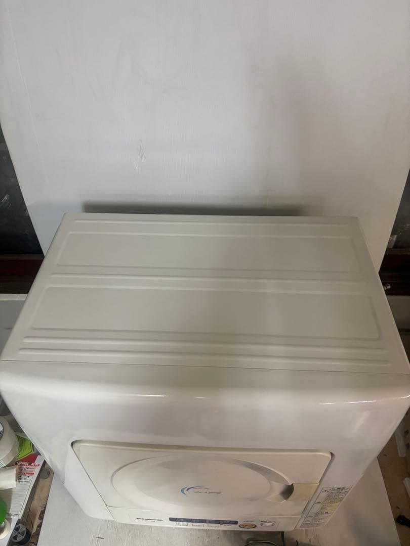 【送料込‼️】Panasonic 除湿形電気乾燥機 4.0kg NH-D402P