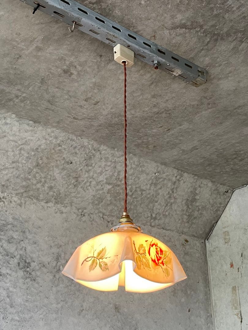 65. 40’s フランスアンティーク　古民家 ガラスシェードペンダントランプ