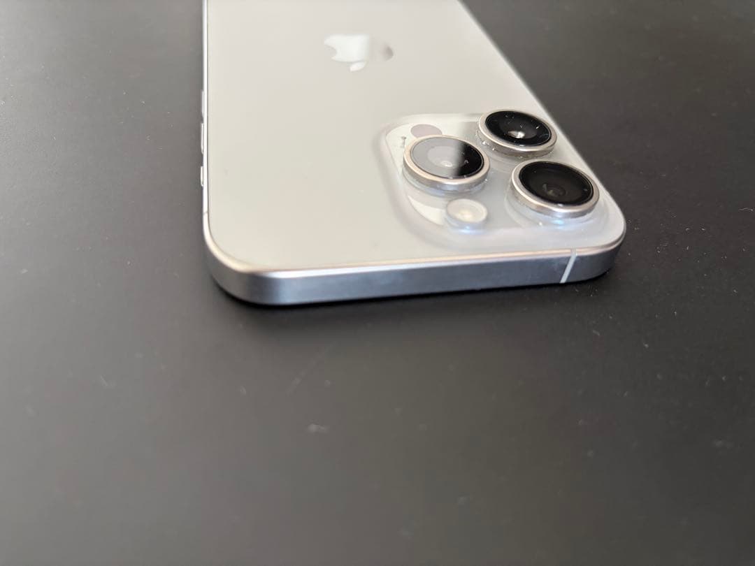 Apple iPhone 15 Pro Max SIMフリー