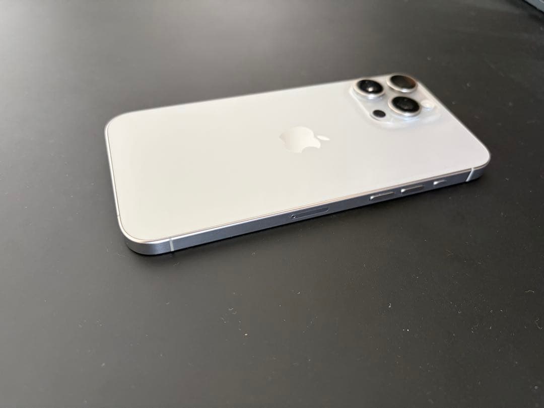 Apple iPhone 15 Pro Max SIMフリー