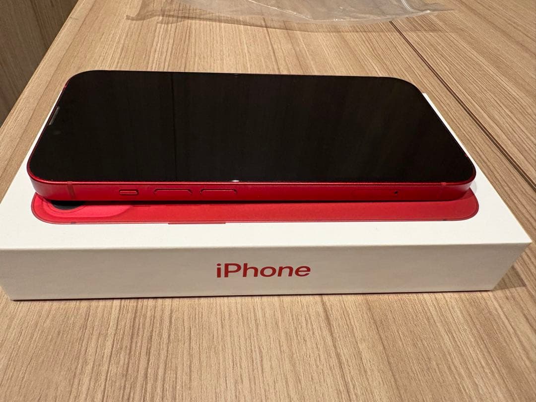 iPhone 13 256G レッド　SIM free　箱付き付属品有り