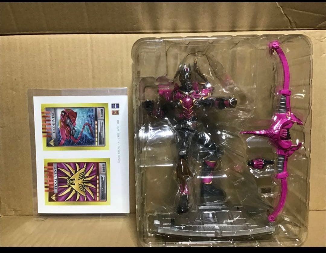 未開封　ART WORKS LIMITED 仮面ライダー龍騎 ライアサバイブ