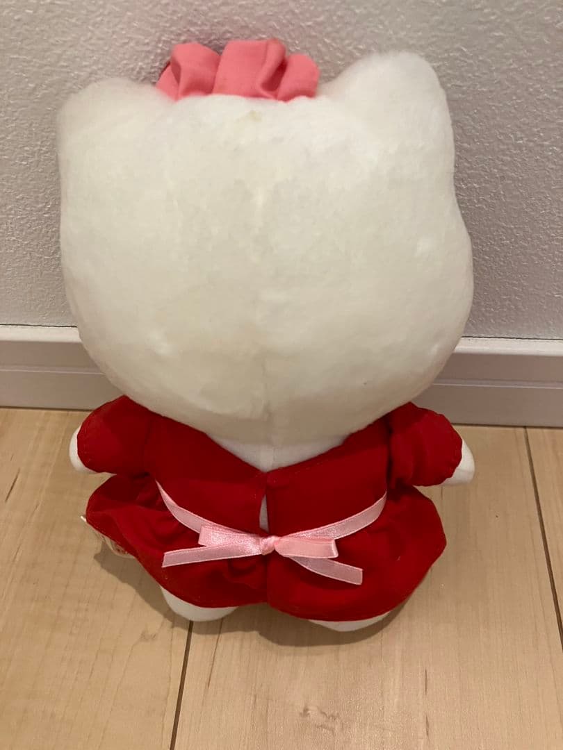 激レア★一般販売なし!! ハローキティ エプロン付きぬいぐるみ