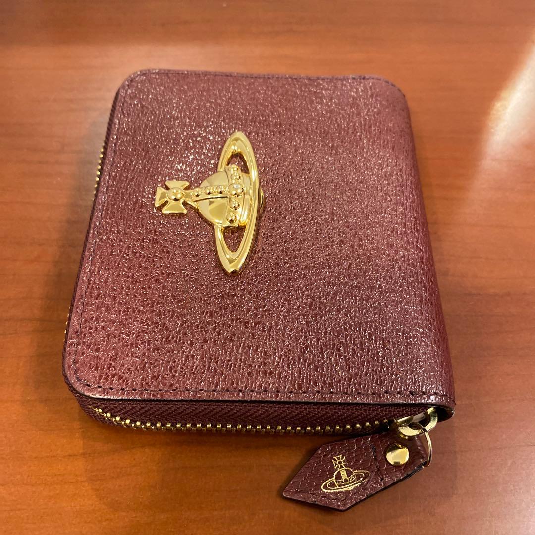 【極美品】ヴィヴィアン ニつ折り財布　金オーブ　エグゼクティブ　ボルドー　赤