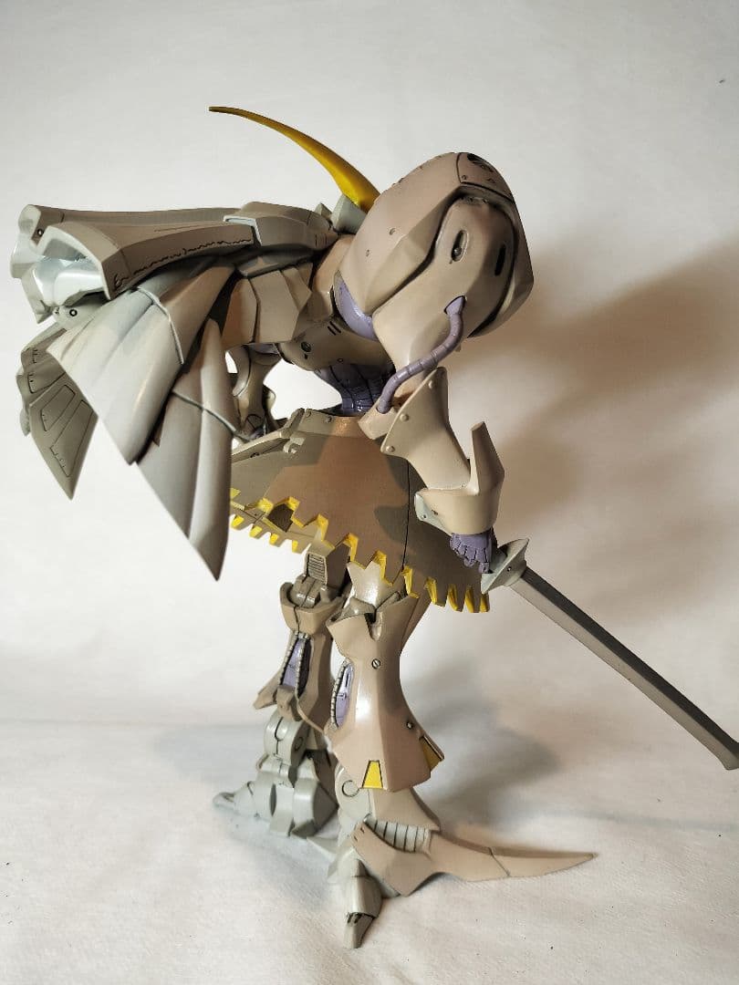 VOLKS SSS 1/100 ヴァイオラ 塗装済み完成品 ファイブスター物語