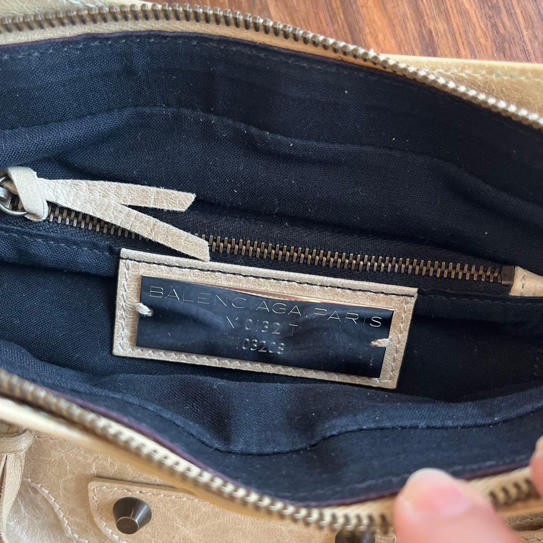 バレンシアガ シティ ベージュ 正規品 保証書あり 付属品完備