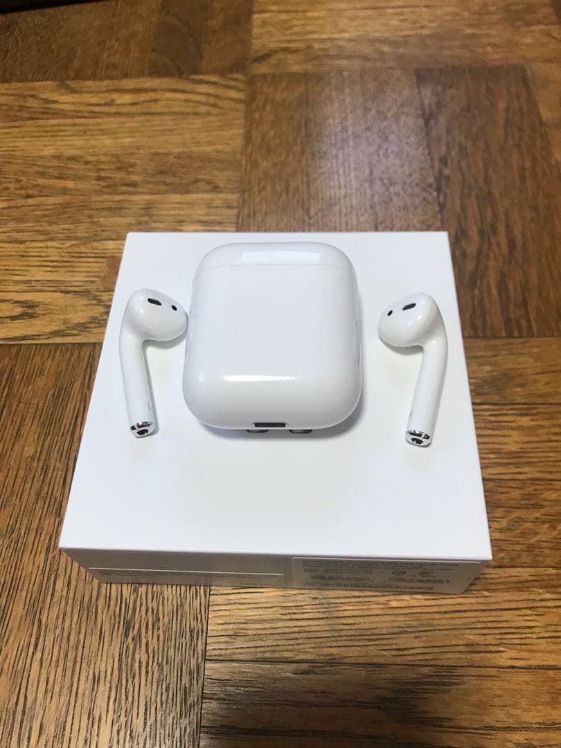 イヤホン AirPods