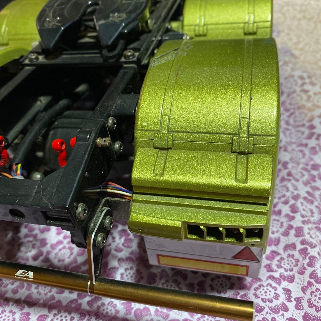 R/Cメルセデス・ベンツ　アクトロス1/14