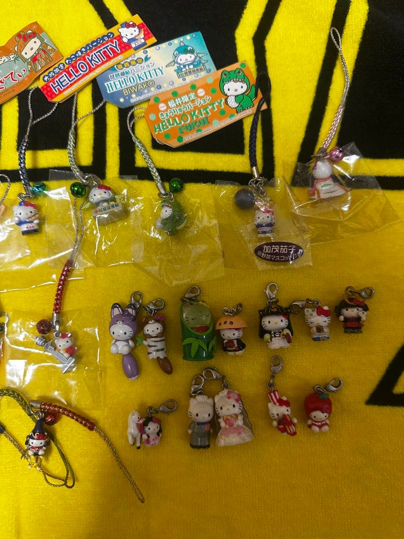 ご当地キティ ストラップ 34個 根付け ファスナーマスコット レトロ