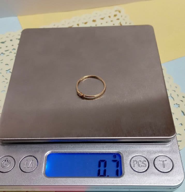 m*4様 4℃k10リング小粒ダイヤ