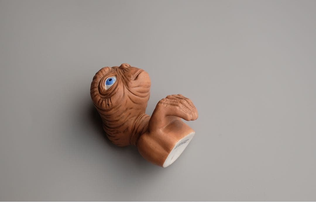 E.T. フィギュア 陶器 ヴィンテージ 1983 AVON フチ子 ユニバ