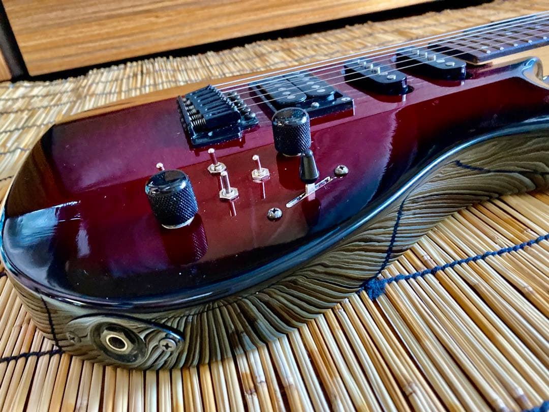 ☆高貴なダークレッド　新機能満載Aria Pro II ST