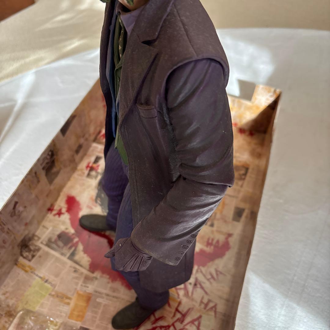 バットマン ダークナイト ジョーカー1/4のビッグスケールアクションフィギュア