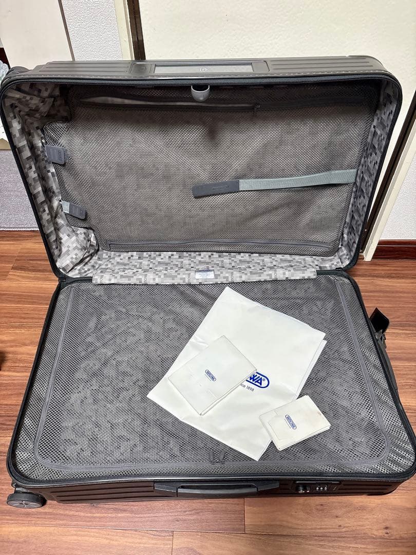 リモワ サルサ TSAロック マットブラック RIMOWA SALSA 86L